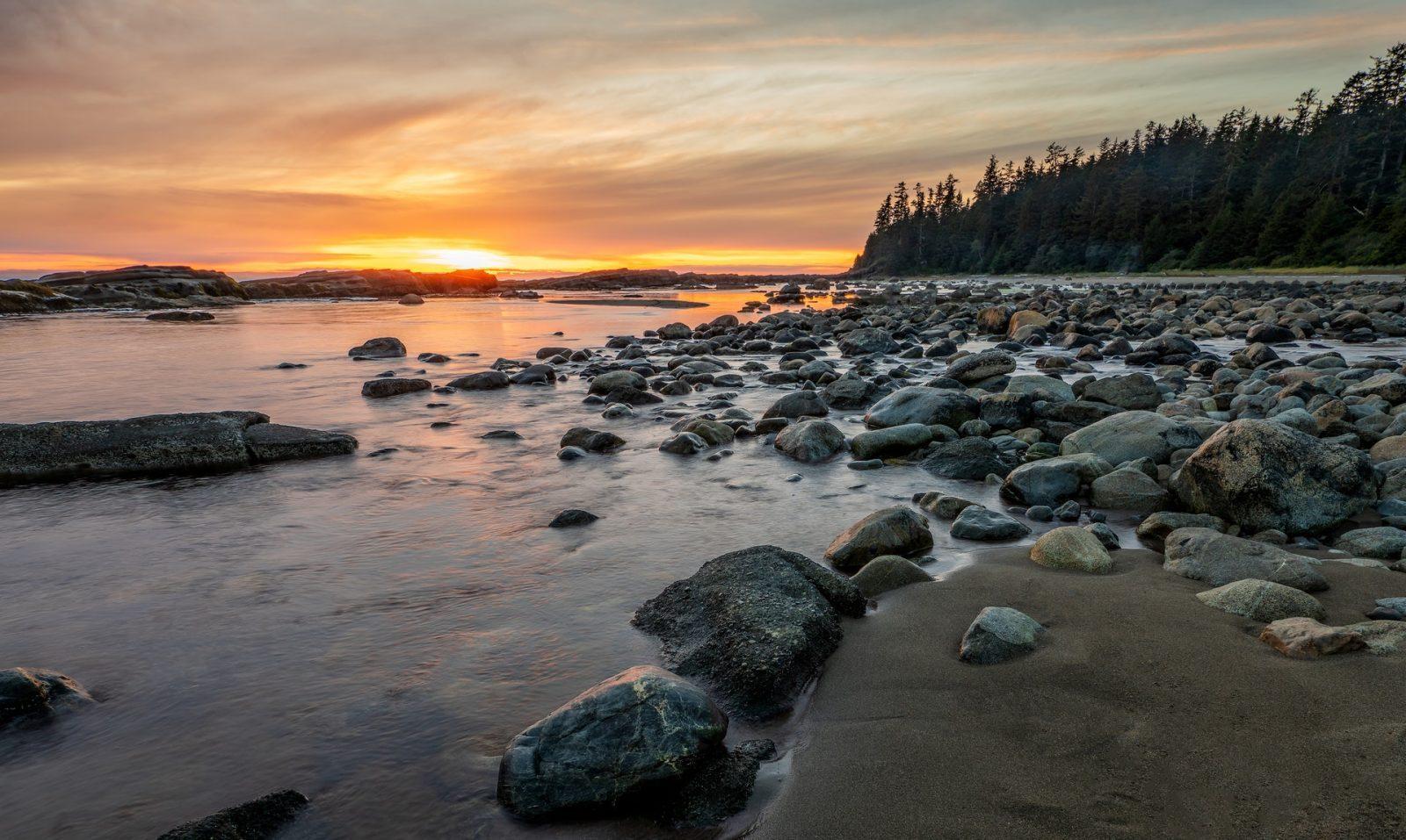 British Columbia Charter Cruising Destinations