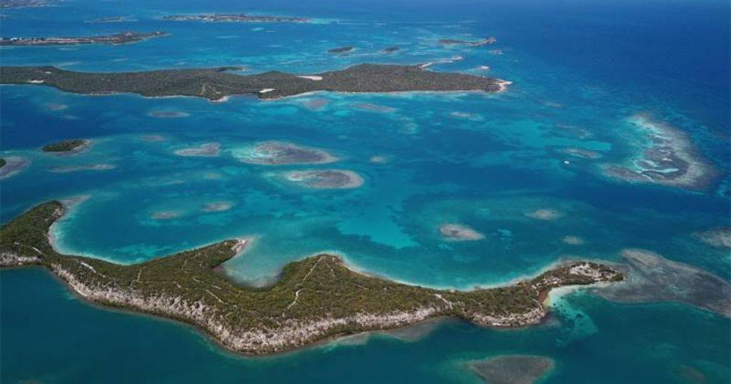 Take an Antigua Spring Getaway onboard charter catamaran GENESIS. Choose from hundreds of beaches and abundant coral reefs. 