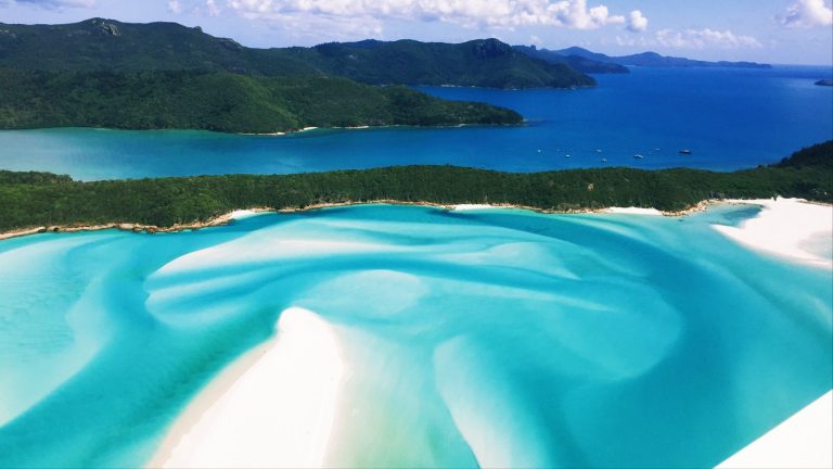 Private Yacht Charter in Oceania