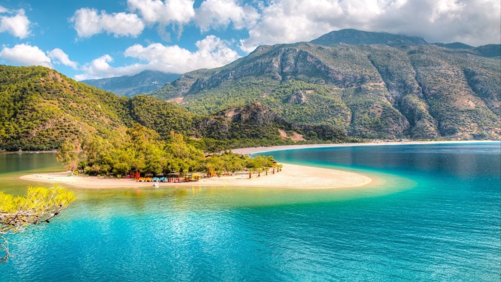 Private Yacht Charter in the East Mediterranean